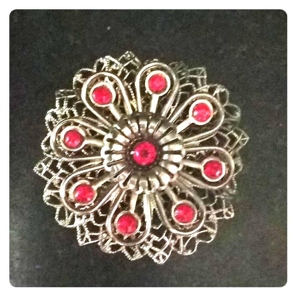 VINTAGE Silvertone Filigree W/Red Stone Brooch